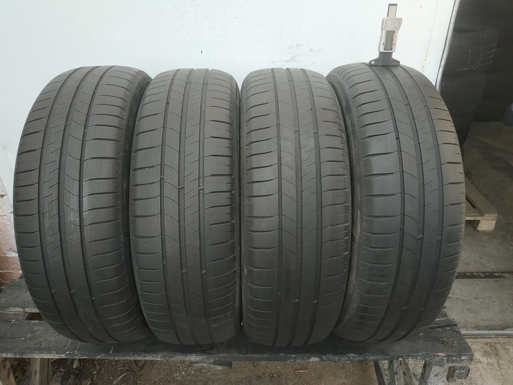 Шини резина літо 185/65 R15 Michelin energy saver