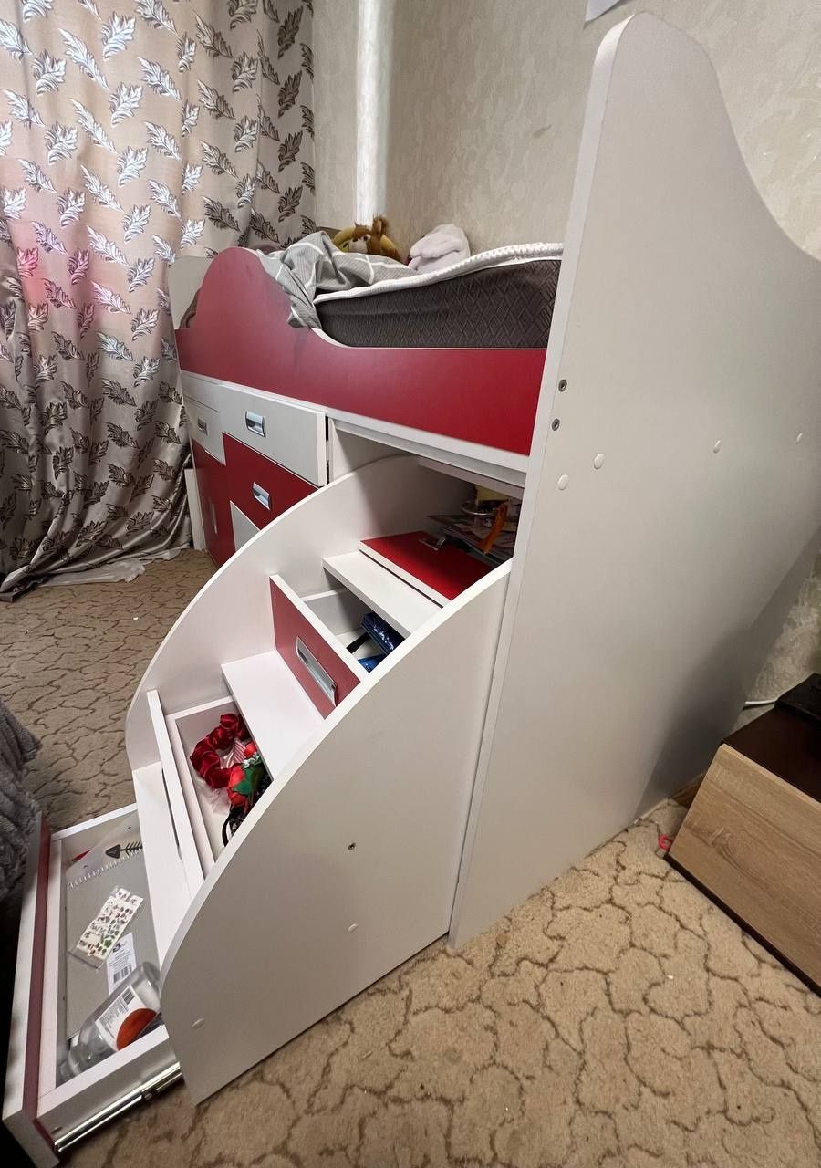 Ліжко трансформер