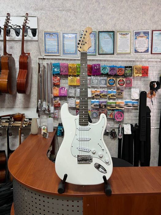 Електрогітара Розпродаж від 2795 грн. Налаштовані Майстром