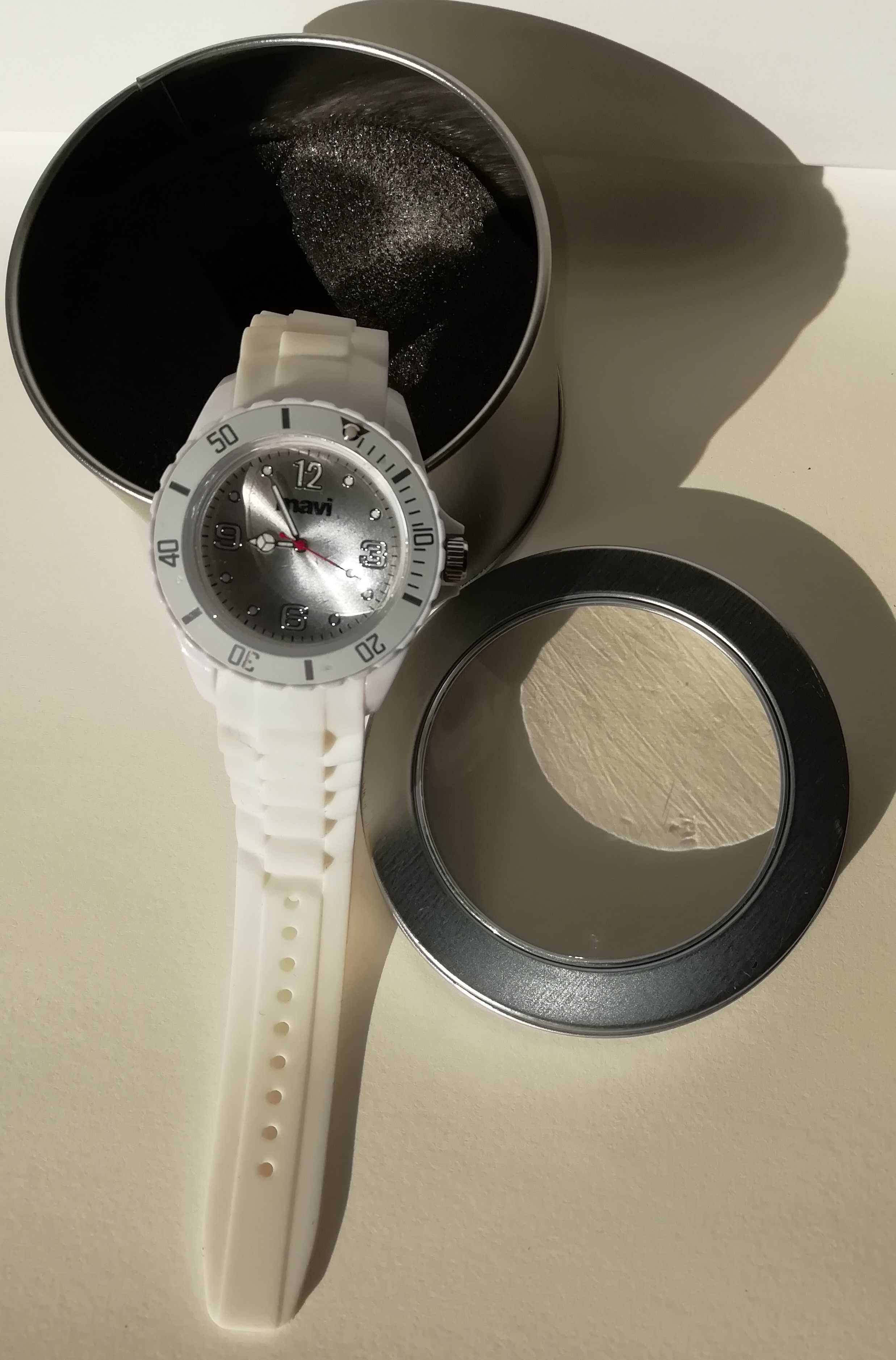 zegarek biały nowy RANVI unisex
