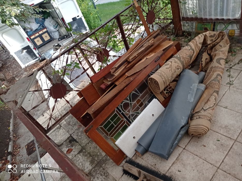 Opróżnianie sprzątanie domów piwnic mieszkań strychów