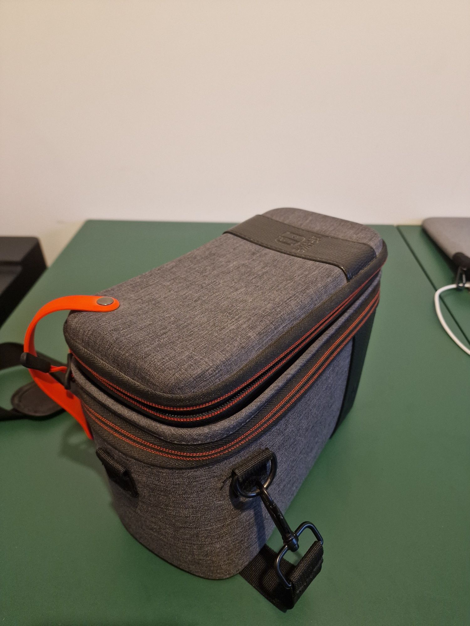 Walizka PDP Pull-N-Go Etui na Nintendo Switch v2 Oled