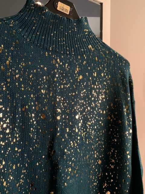 Sweter w kolorze morskim z efektem złota