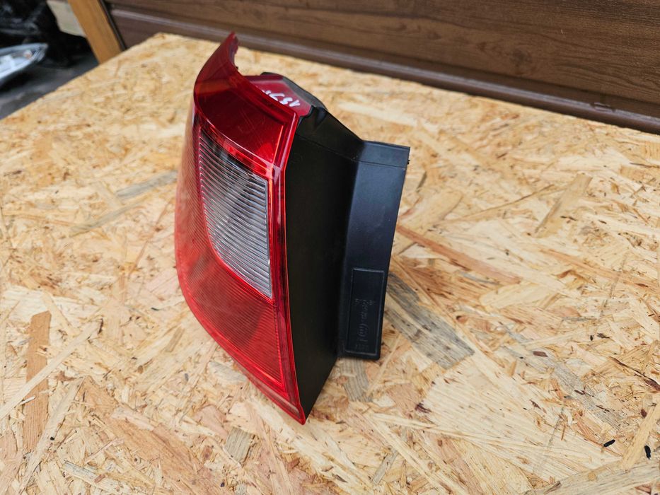 Seat Ibiza IV 6J 6P Lampa tylna lewa kombi narożna narożnikowa