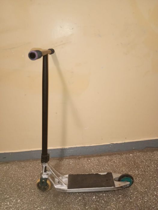 Hulajnoga wyczynowa castom