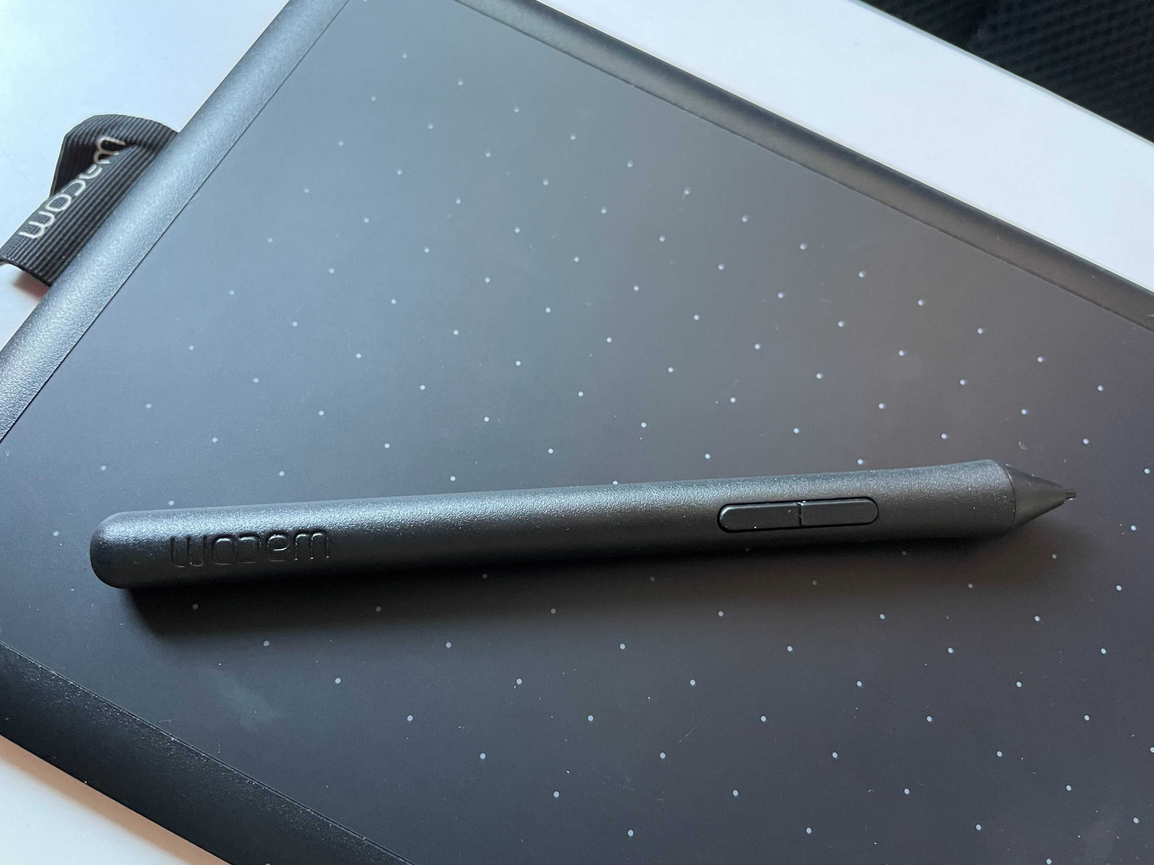 Новий Графічний планшет Wacom One by Small Black (CTL-472-N)