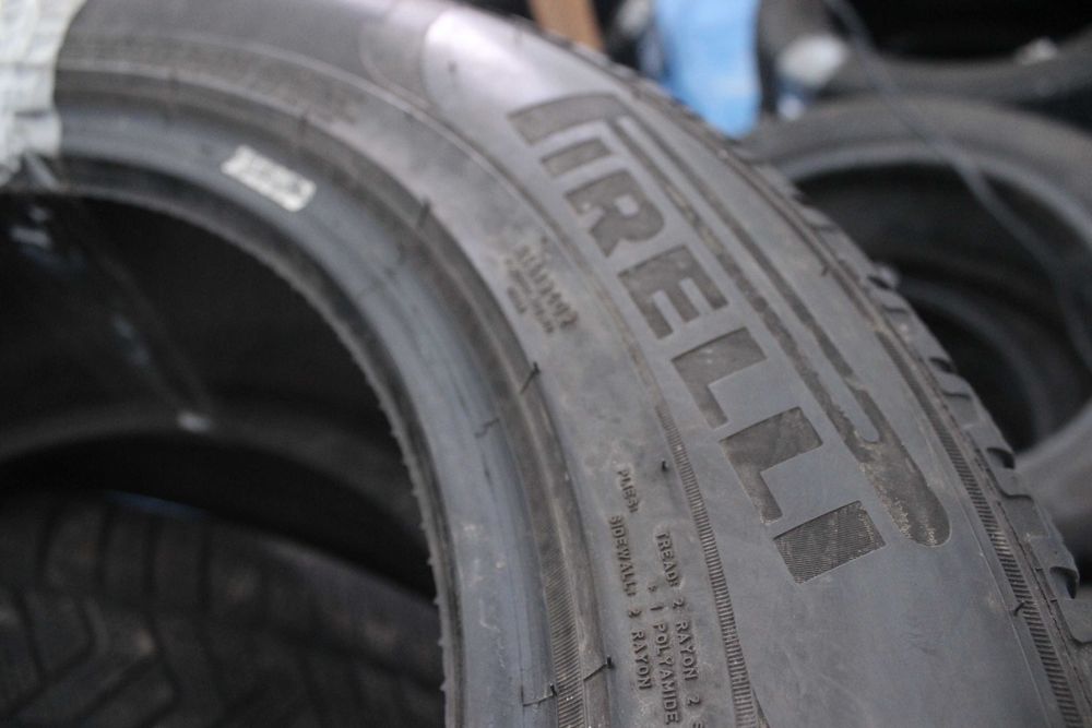 R18=235-60-R18 PIRELLI SCORPION комплект шин зимняя резина GERMANY