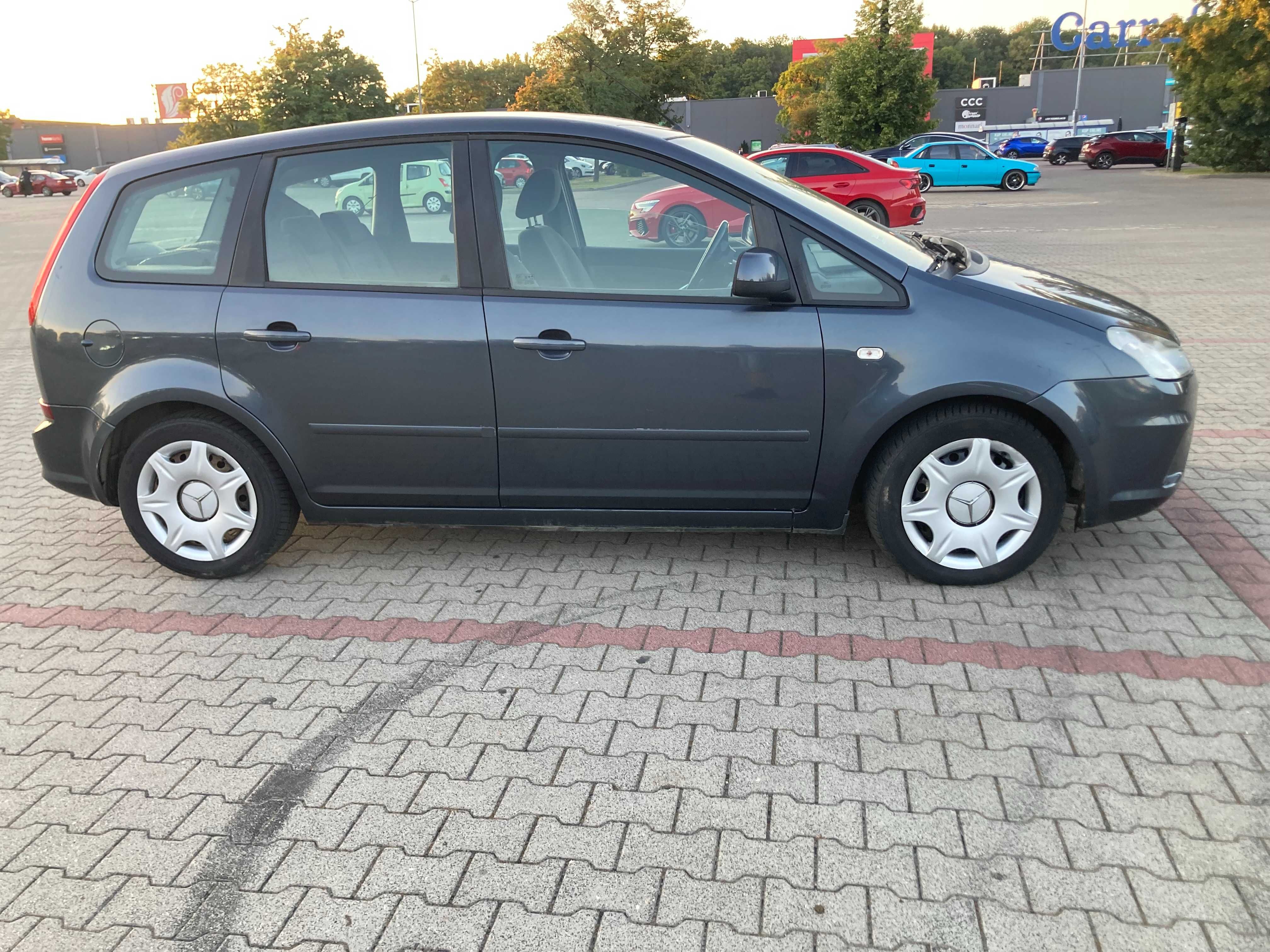 Ford C-Max Atrakcyjny Wygląd