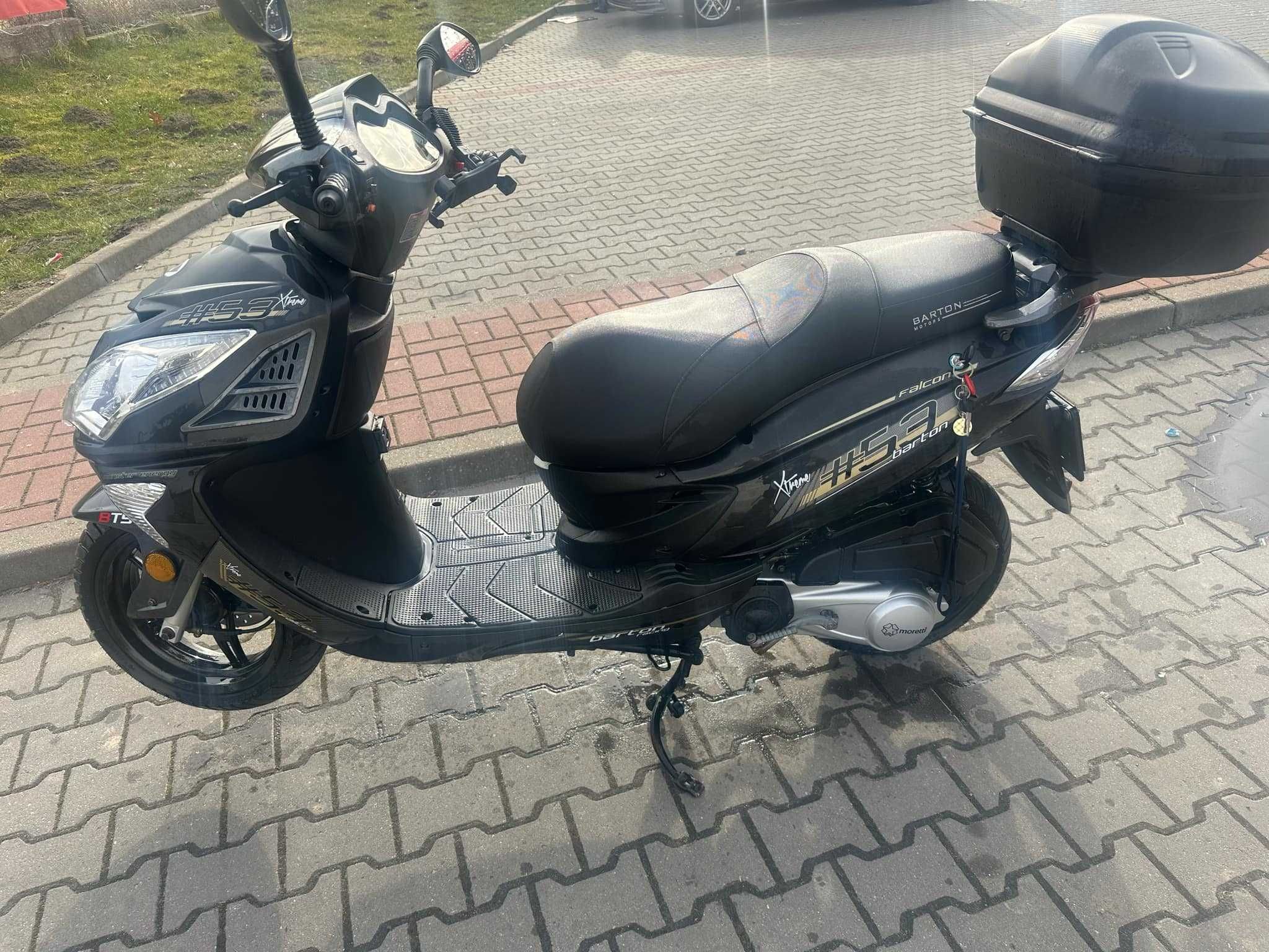 Motor Falcon 125