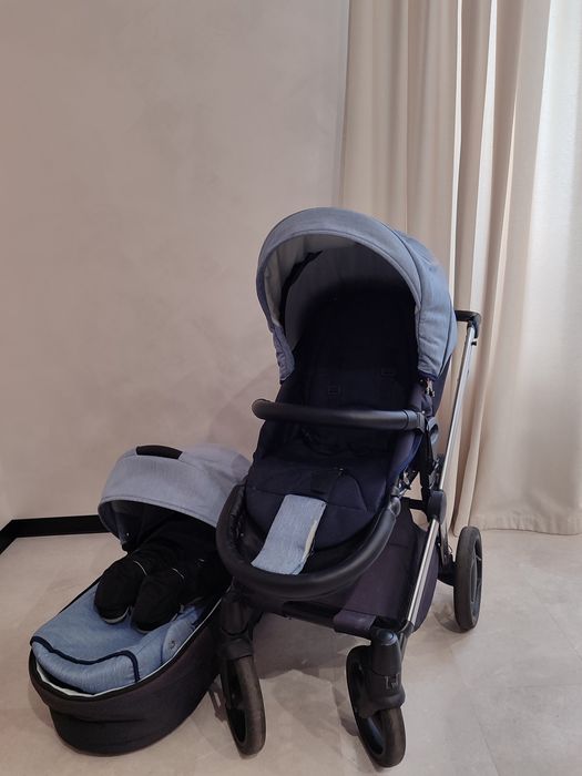 Дитяча коляска з люлькою. Інвіктус