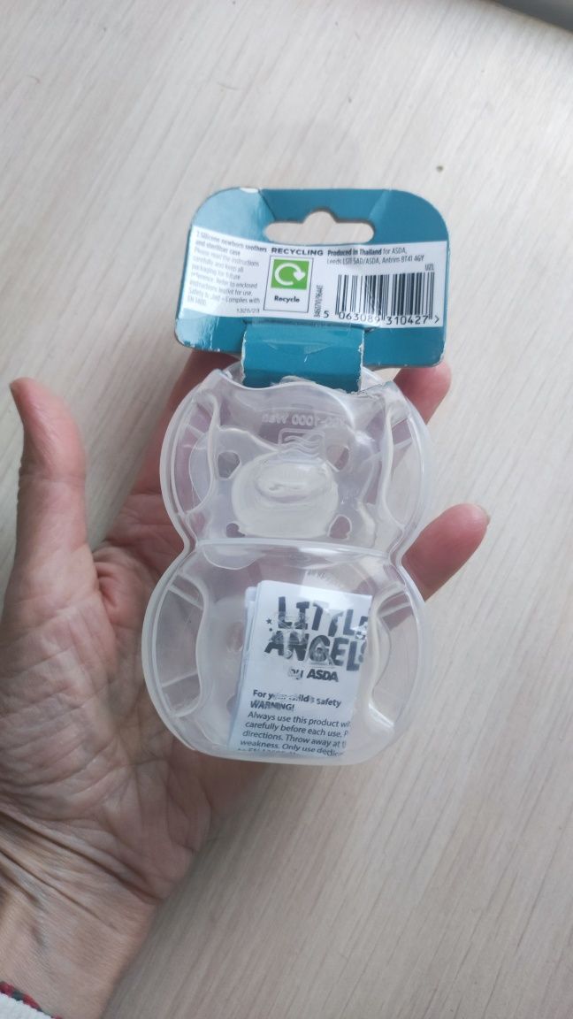 Соска, пустишка Little Angels от ASDA від 0-3 місяців