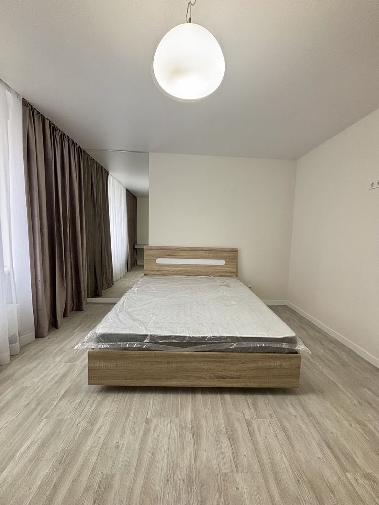 Продам 2к квартиру в районі Центрального Парку