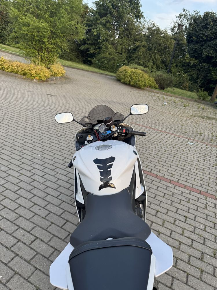 sprzedam Ymaha yzf r6