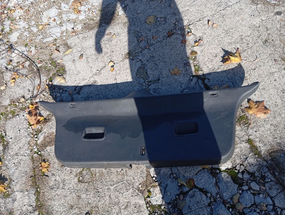 Plastik tapicerka Klapy bagażnika tył tylna Volkswagen Polo 4 IV 9N