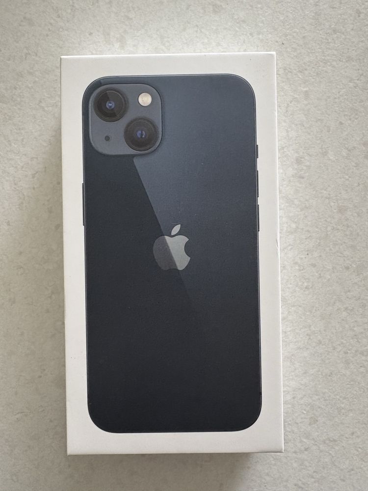 iPhone 13 128 GB – Midnight – Stan bardzo dobry – bateria 92%