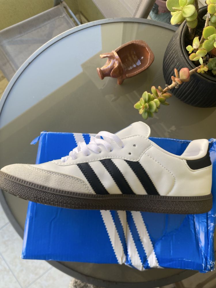 Tenis Adidas samba