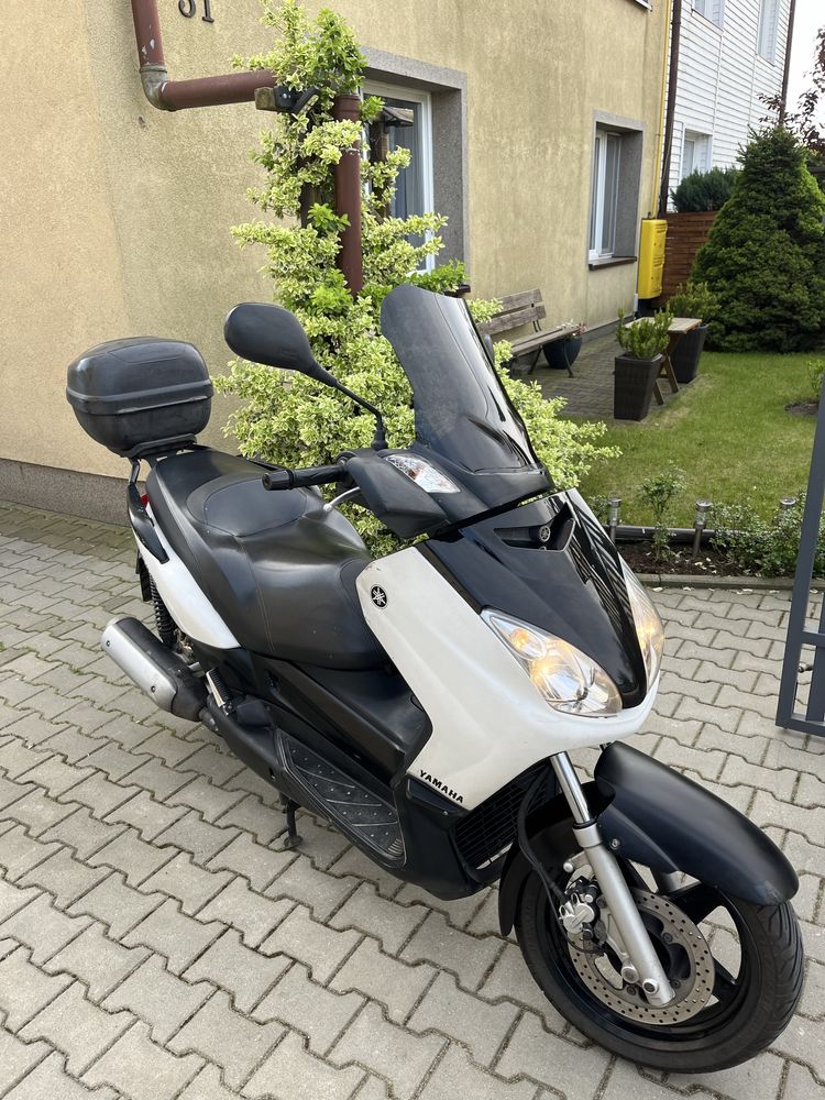 Skuter Yamaha x-max 250