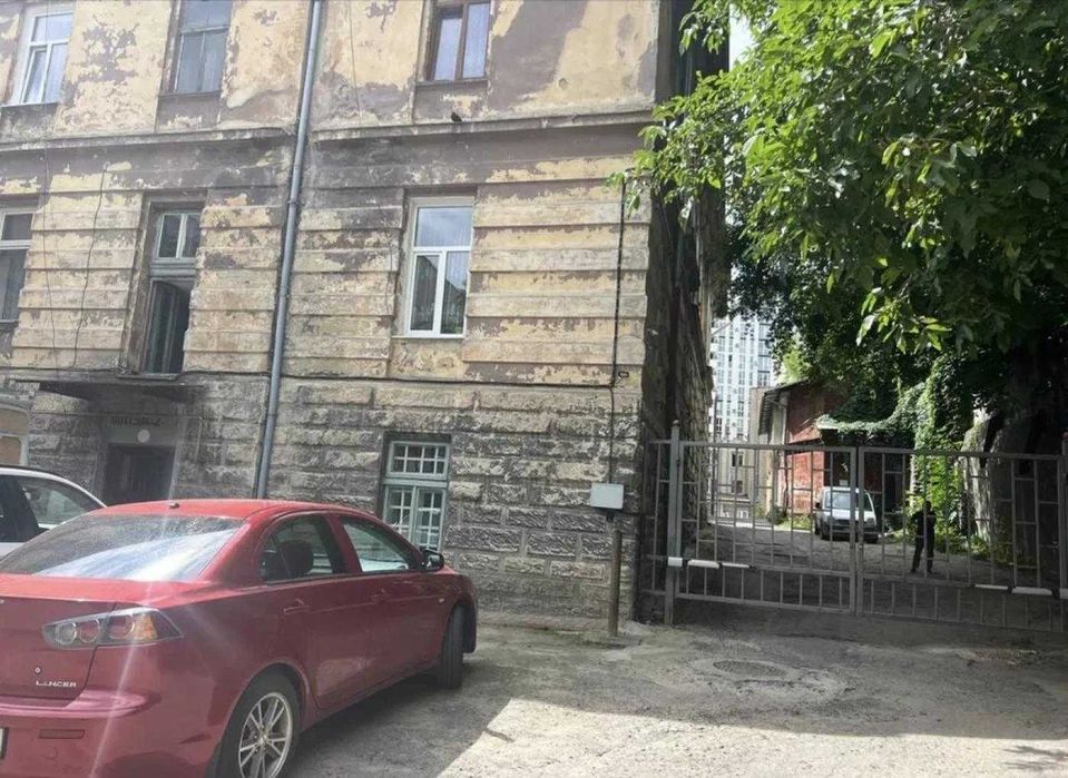 Продаж 2 кімнатної квартири, вулиця Шевченка, під ремонт