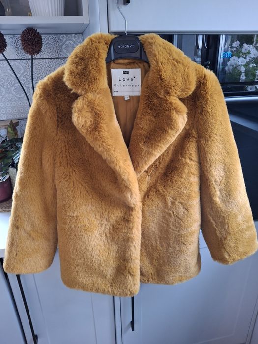 140cm, F&F gruby mięsisty futrzany płaszcz, musztardowe futerko, kożus