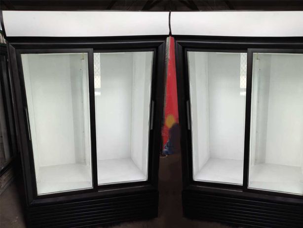 Двухдверный раздвижной холодильный шкаф 1000л