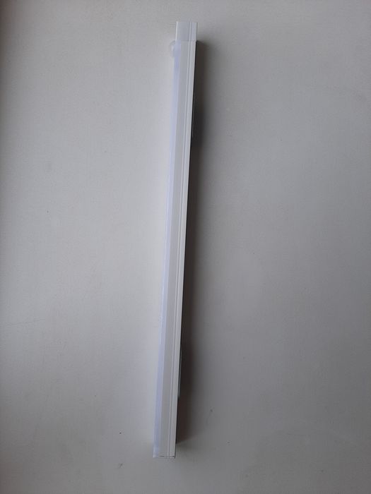 LED светильник беспроводной с датчиком движения