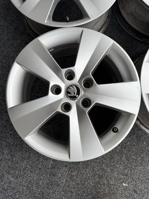Диски R16 5/112 Skoda Octavia A7 A8 Superb Yeti VW Golf Touran Caddy