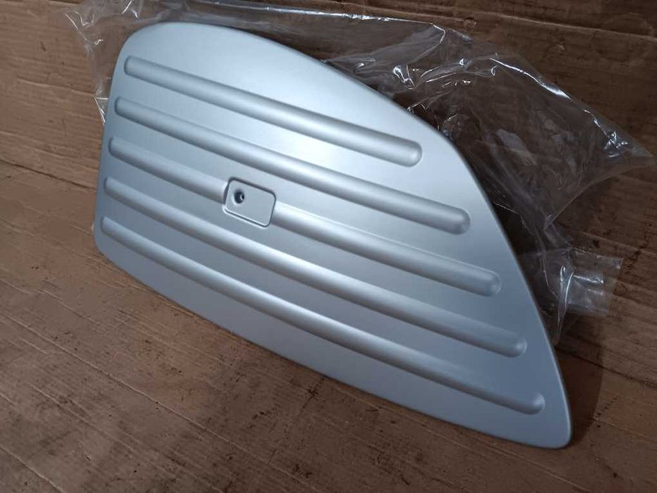 Painel esquerdo em aluminio mala lateral Honda