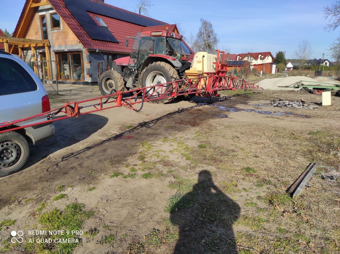 Sprzedam opryskiwacz 1000l vicon ls