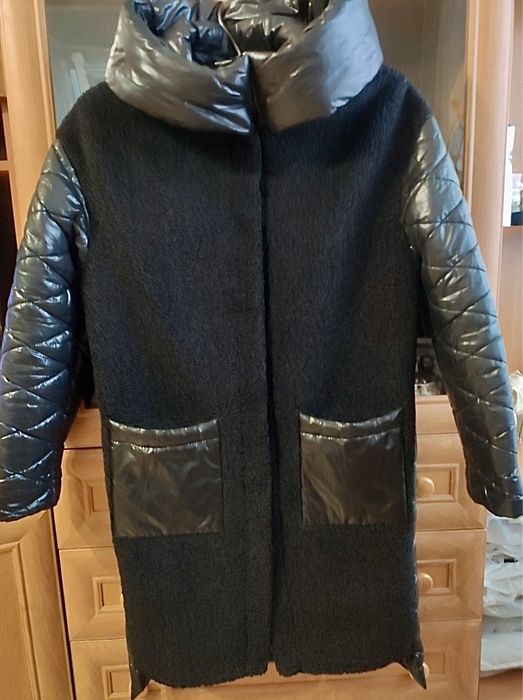 Зимова подовжене польто