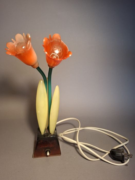 Lampka bakielitowa prl