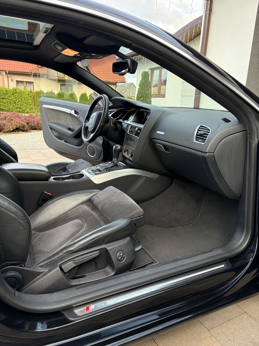 Audi a5 bezwypadkowe, bogate wyposażenie