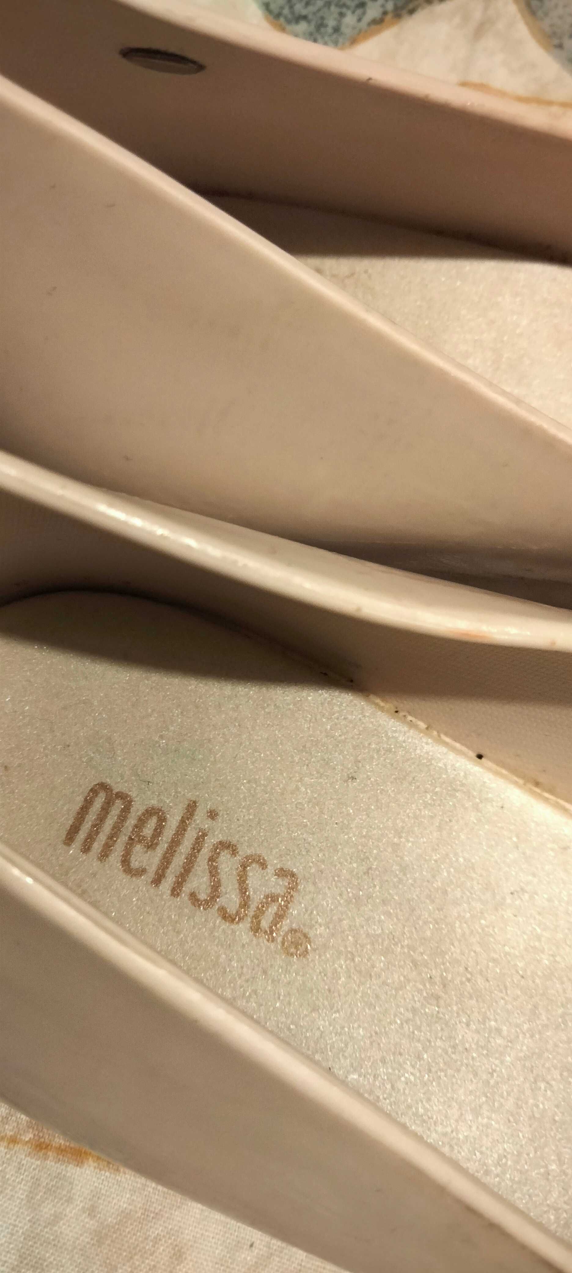 Sapatos Melissa 38