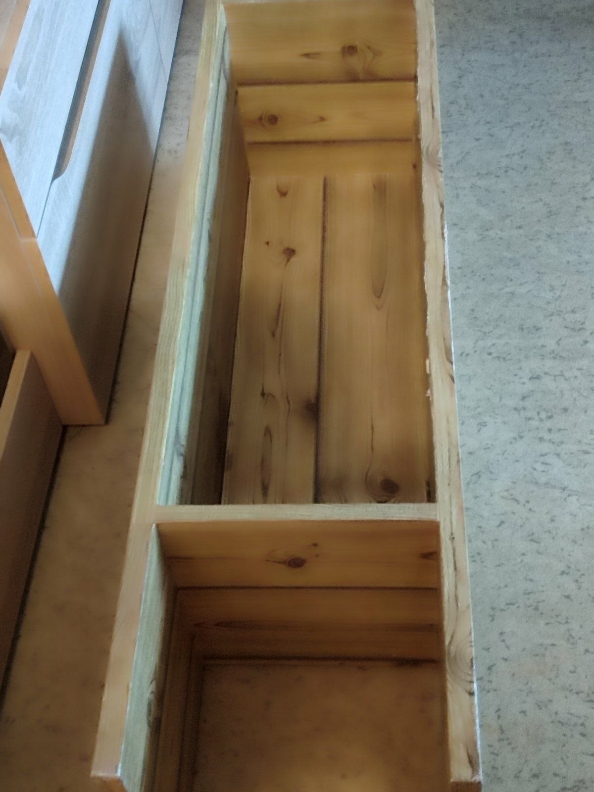 Мебель деревянная полка для книг
