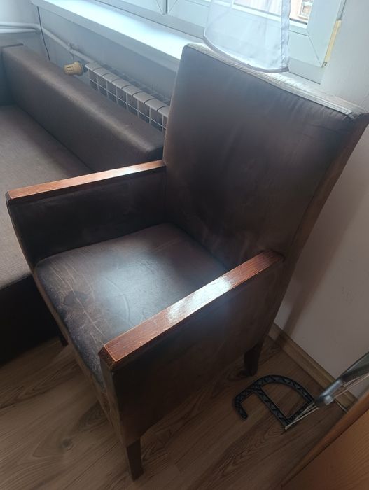 Oddam fotel za darmo