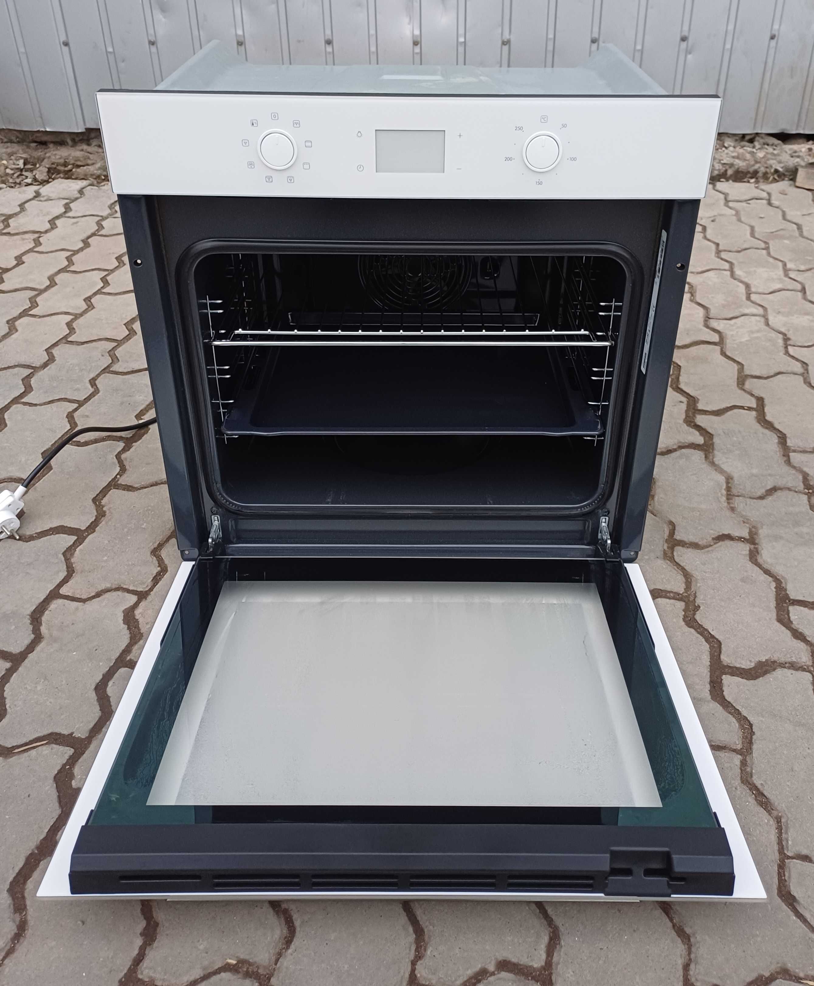 Встраиваемая духовка духовой шкаф Икея Ikea FXJM6 OV BJ01 белая