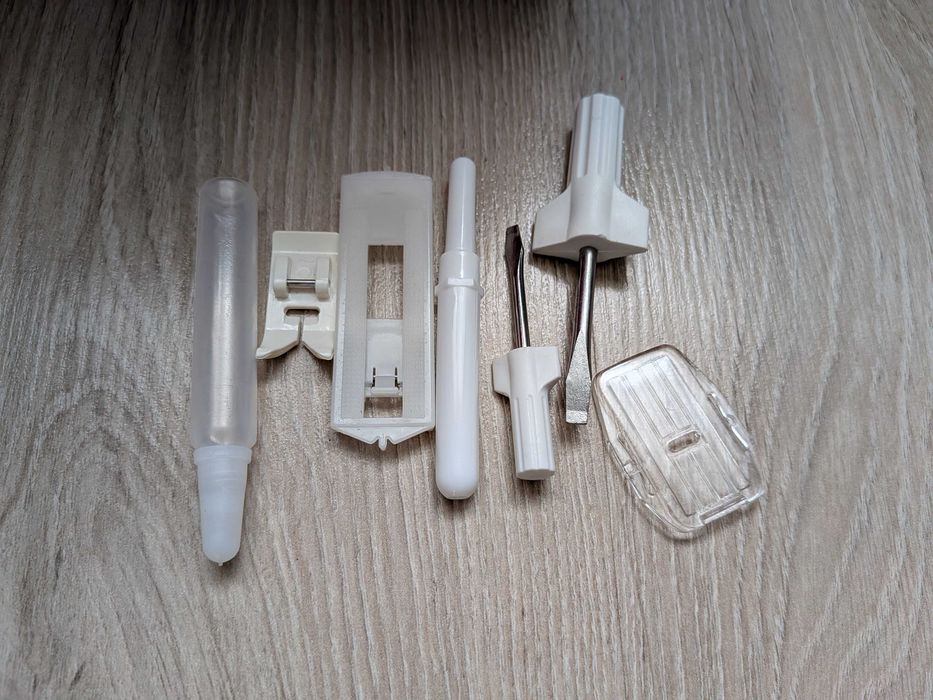 Maszyna do szycia Łucznik Mia różowa