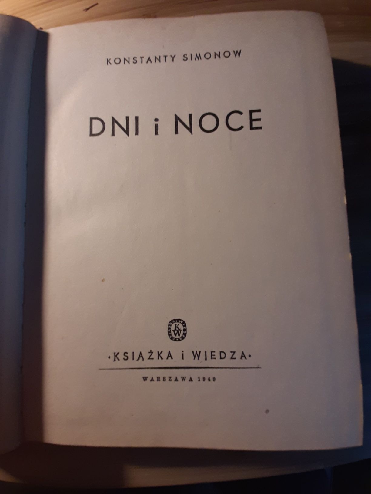 "Dni i noce " - Konstantego Simonowa