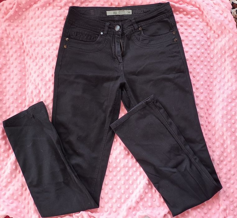 Котонові штани звичайної посадки