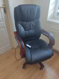 Skórzany fotel z masażem