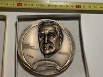 MEdalha de bronze de António Oliveira Salazar