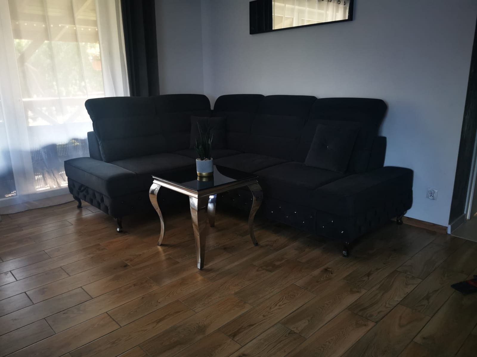 Naroznik z funkcją spania