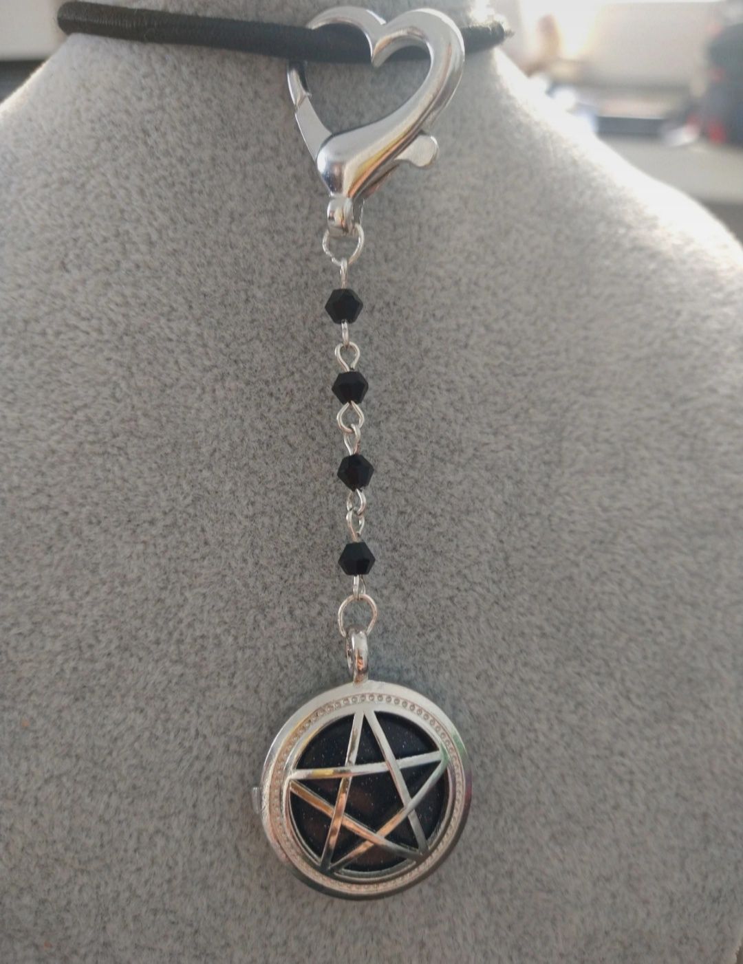 brelok pentagram alternative goth emo witchy