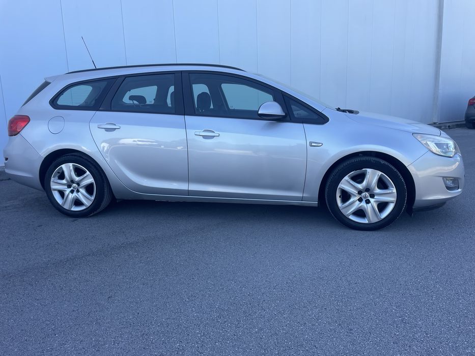 Opel astra J sports tourer 1.3cdti eco flex