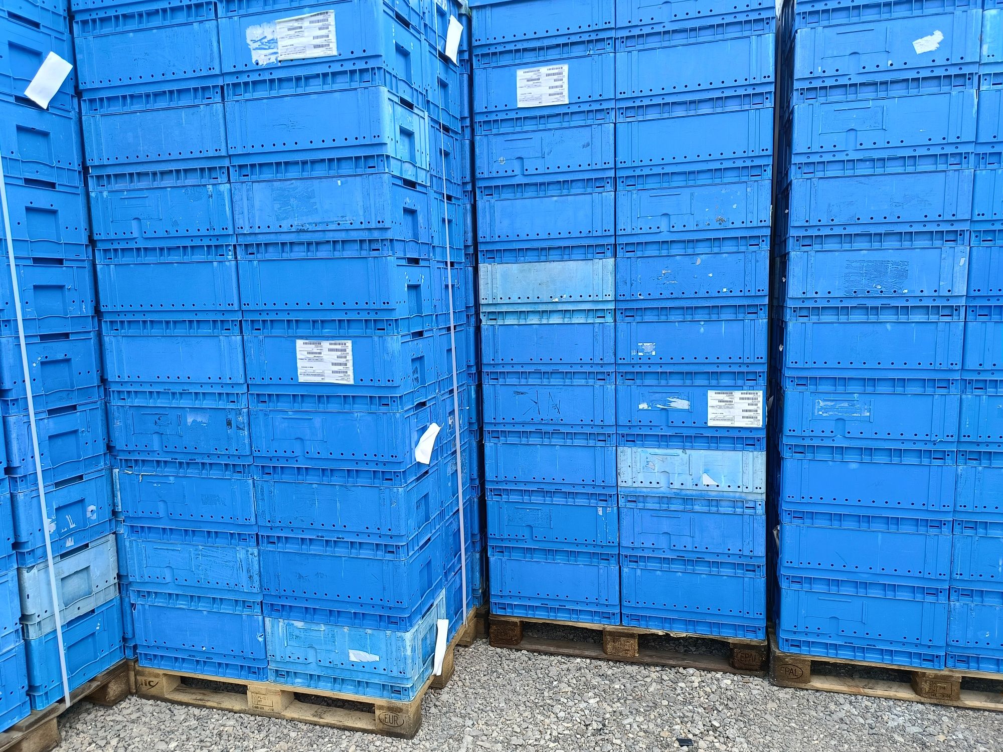 C-KLT 6428 60x40x28 pojemniki magazynowe skrzynki plastikowe mocne