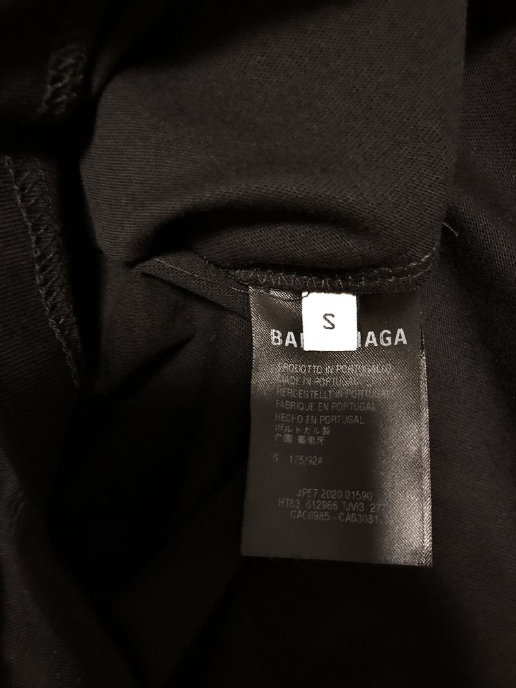 Футболка Balenciaga новая бирки оригинальная упаковка Баленсиага