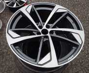 Felga Audi 5x112 Q7 SQ7 22 10J ET 26 4M 4M0 601 025 DN 1SZT