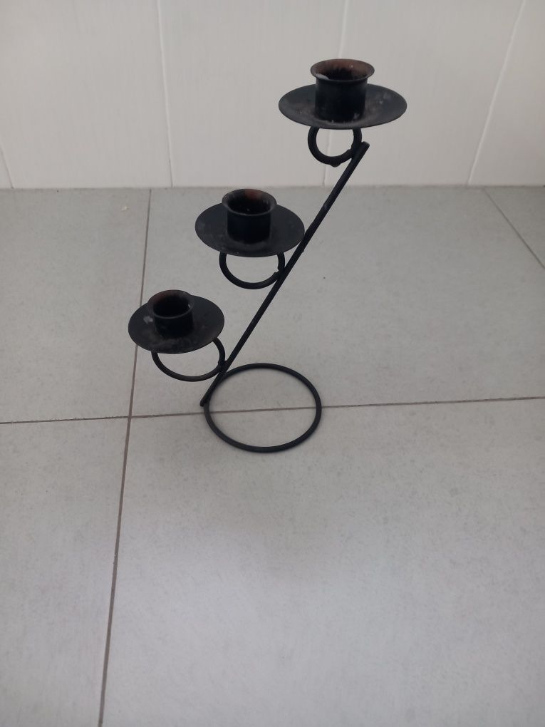 Vendo castiçais  como novos