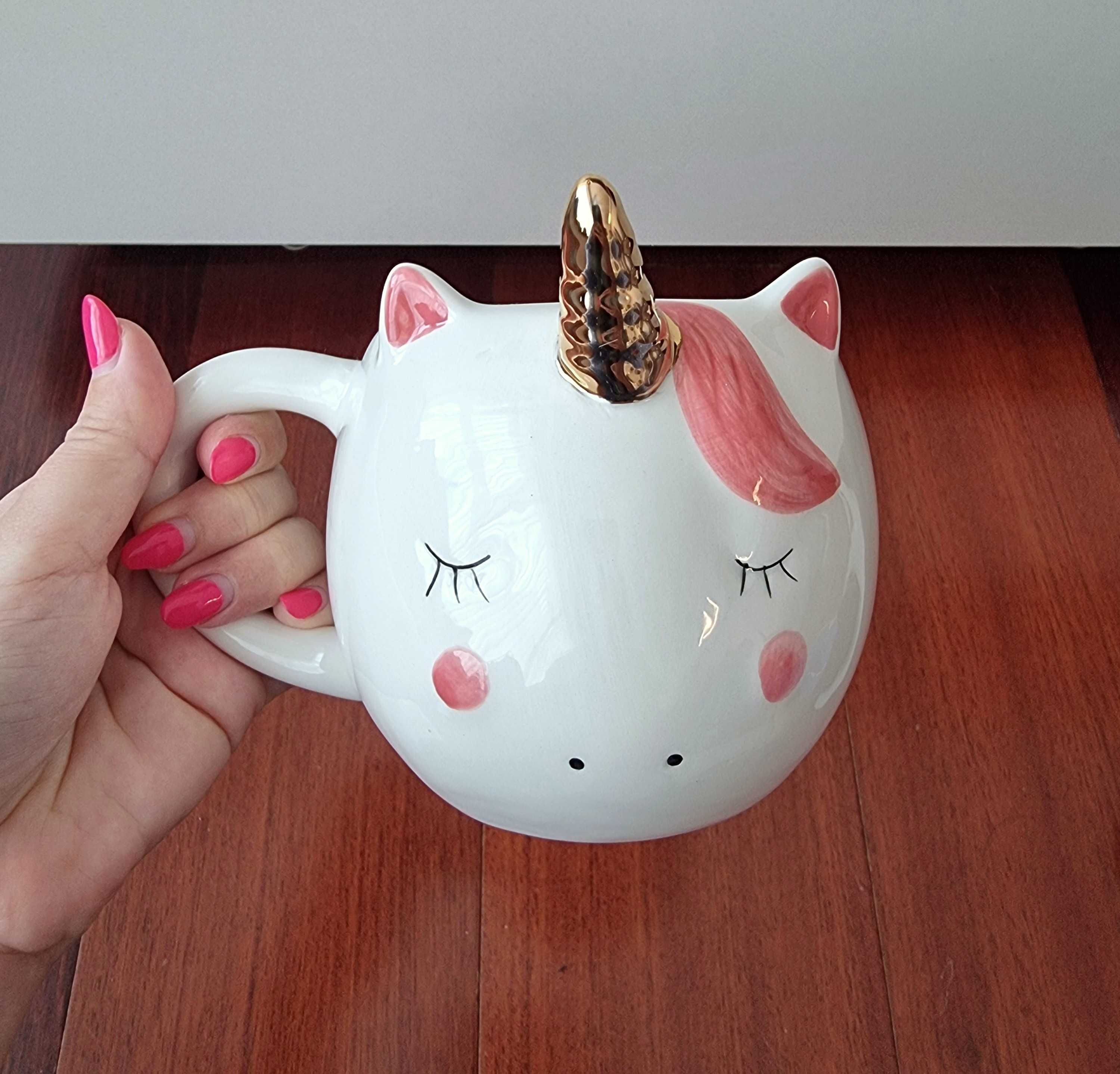 Caneca Unicórnio - nunca usada