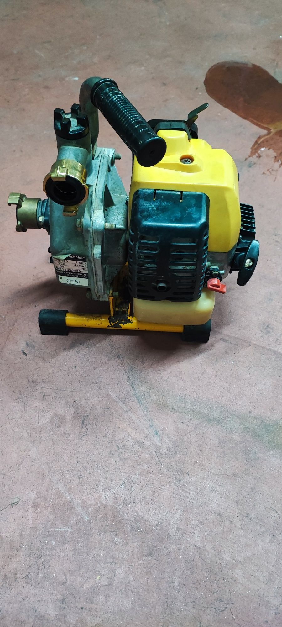 Vendo motor de rega Robin