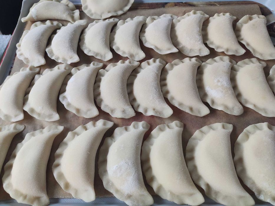 Pyszne Domowe Pierogi Uszka Krokiety Bigos Devolaje Ręcznie Robione